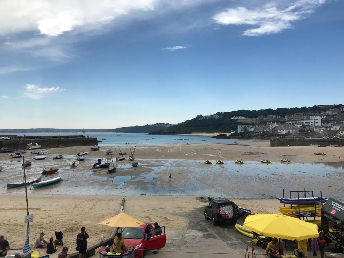 Modern Studio Apartment With Stunning Views! St Ives Esterno foto