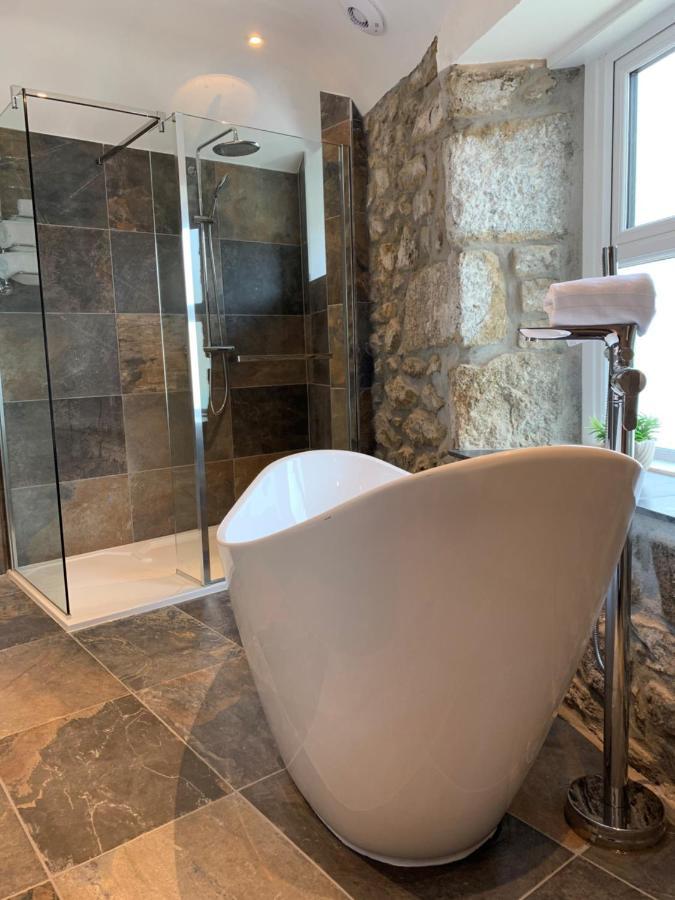Modern Studio Apartment With Stunning Views! St Ives Esterno foto